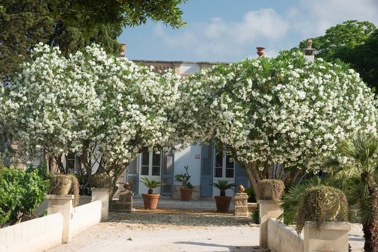 Dimora Del Duca, Masseria B&B Di Charme 몬테로니디레체 외부 사진