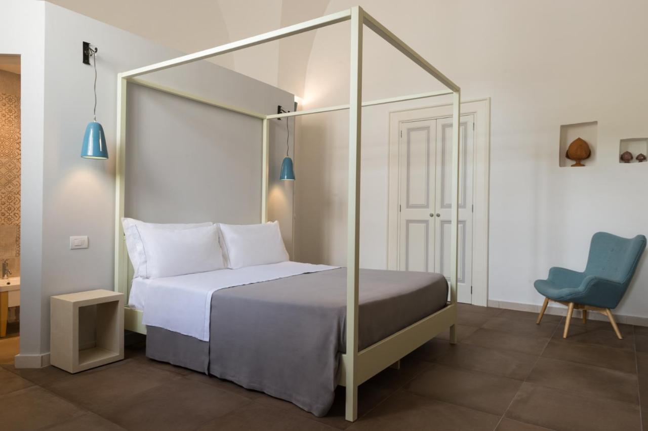 Dimora Del Duca, Masseria B&B Di Charme 몬테로니디레체 외부 사진